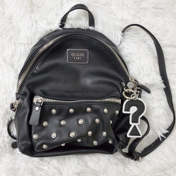 guess 1981 backpack